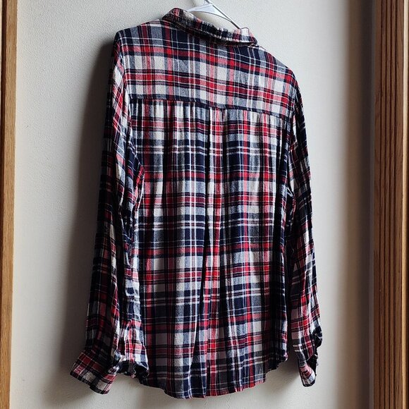 Charlotte Russe Black/Red Plaid Flannel Button Down Shirt Size XL - Picture 12 of 15